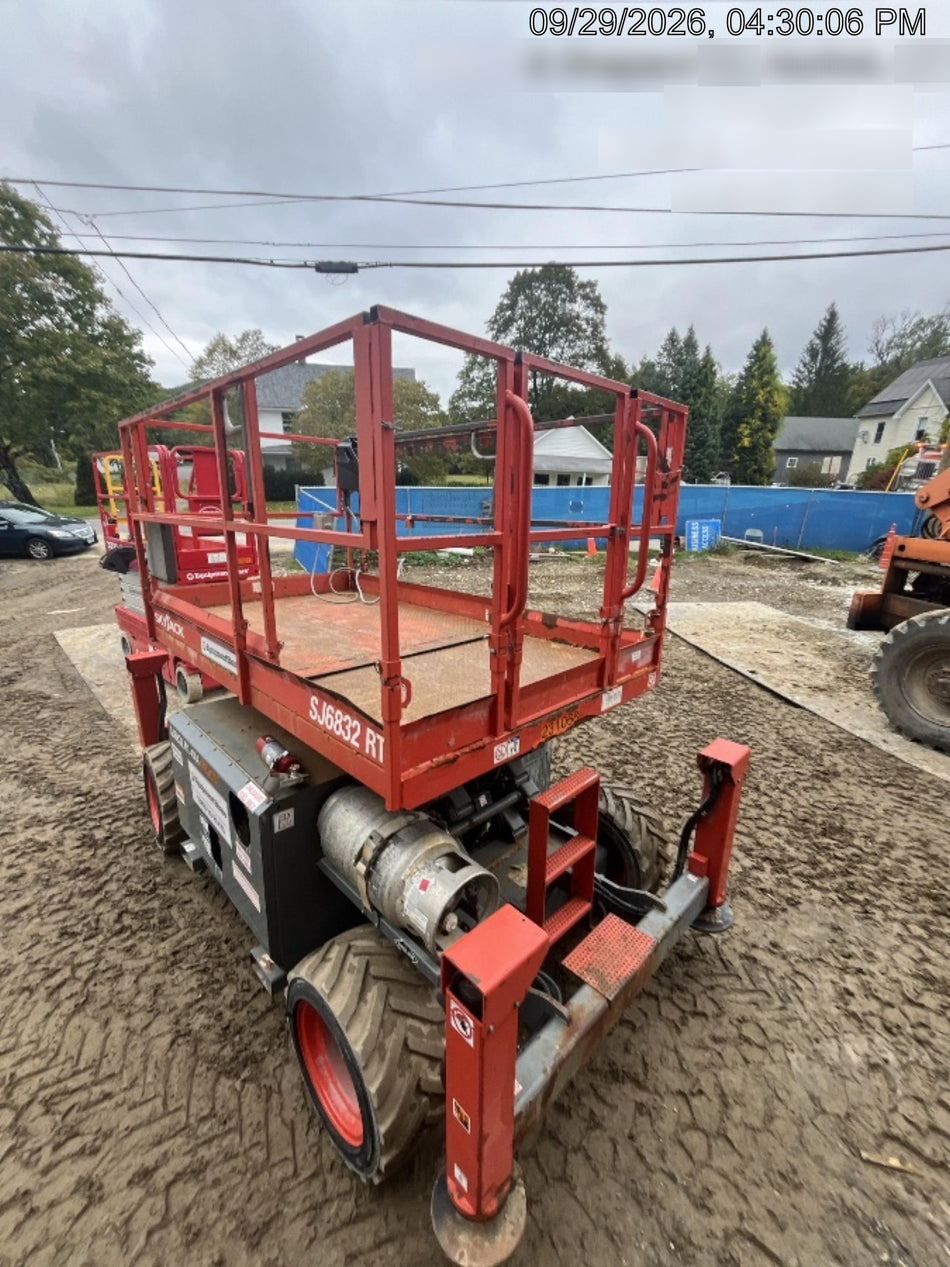 2022 SKYJACK SJ6832 RT