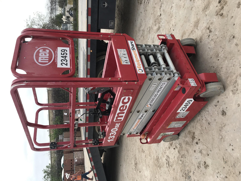 2019 MEC 1330SE MEC 1330SE w/ES Track Hardware, Full Extended 2 Year Warranty