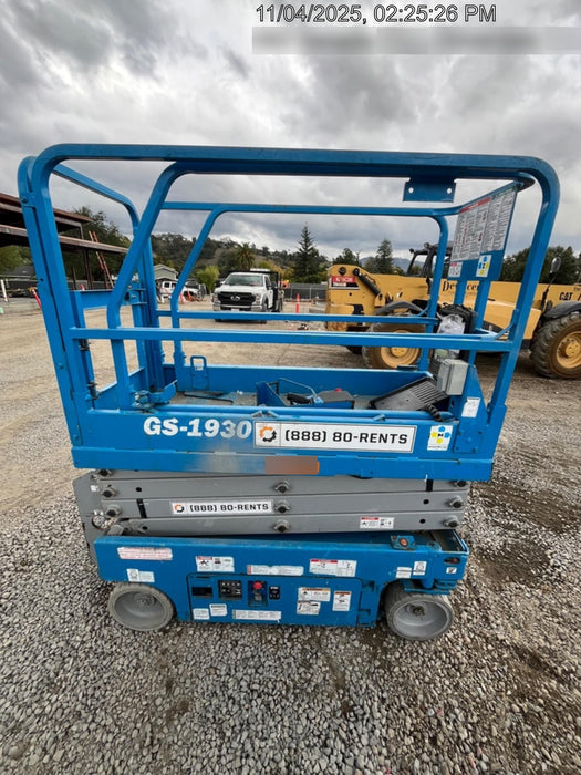 2019 Genie GS-1930 Half Height Swing Gate, 800W Inverter