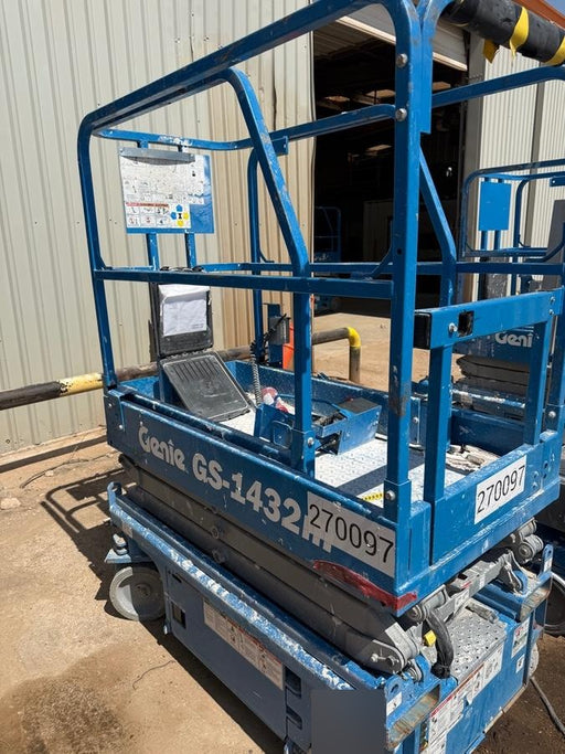 2022 GENIE GS-1432
