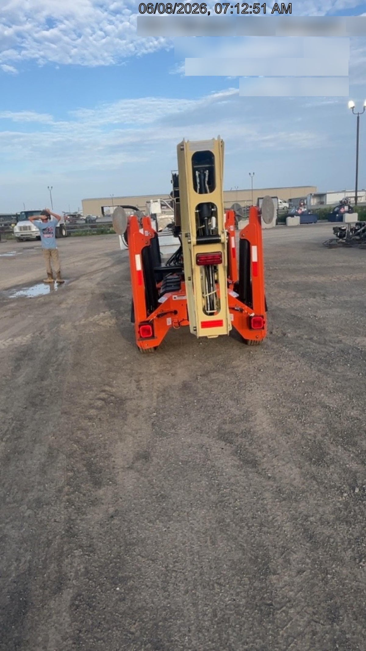 2025 JLG ET350