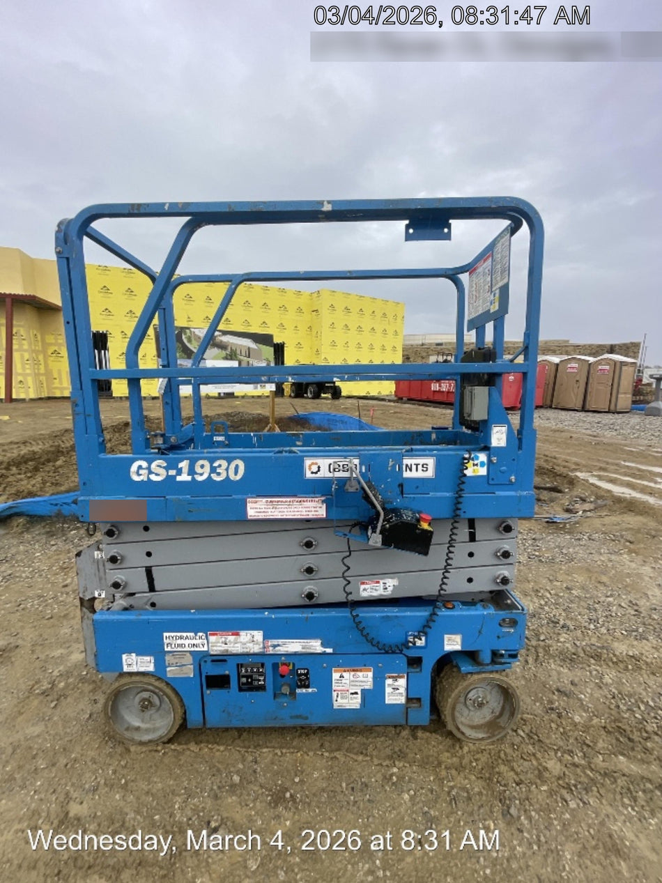 2020 Genie GS-1930 Fixed rails with chain entry gate - Pre A92.20
