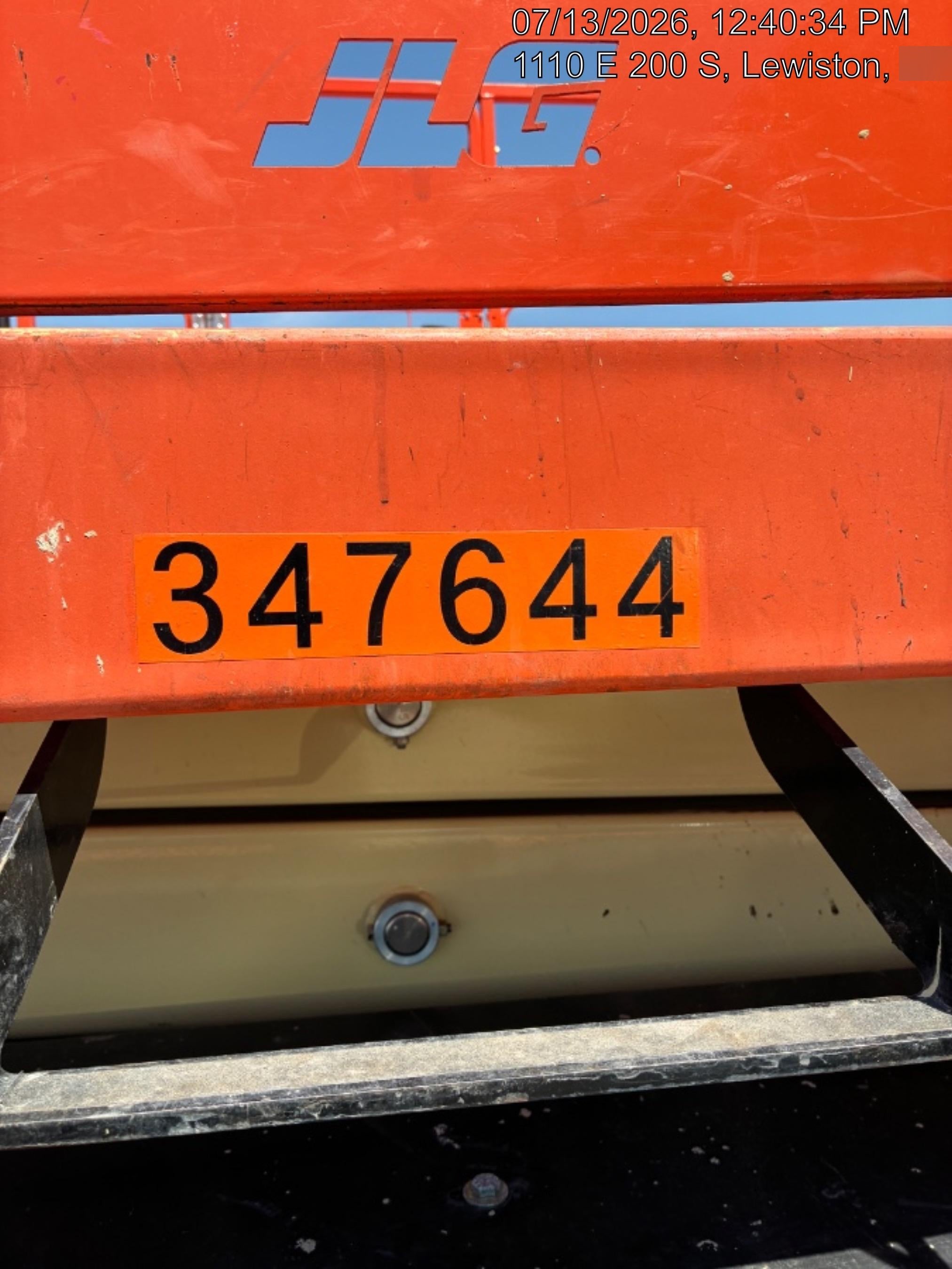 2023 JLG RT4394