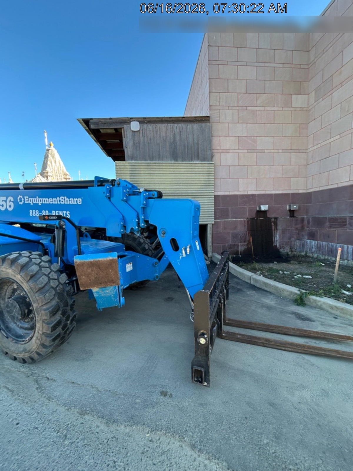 2024 GENIE GTH-1056