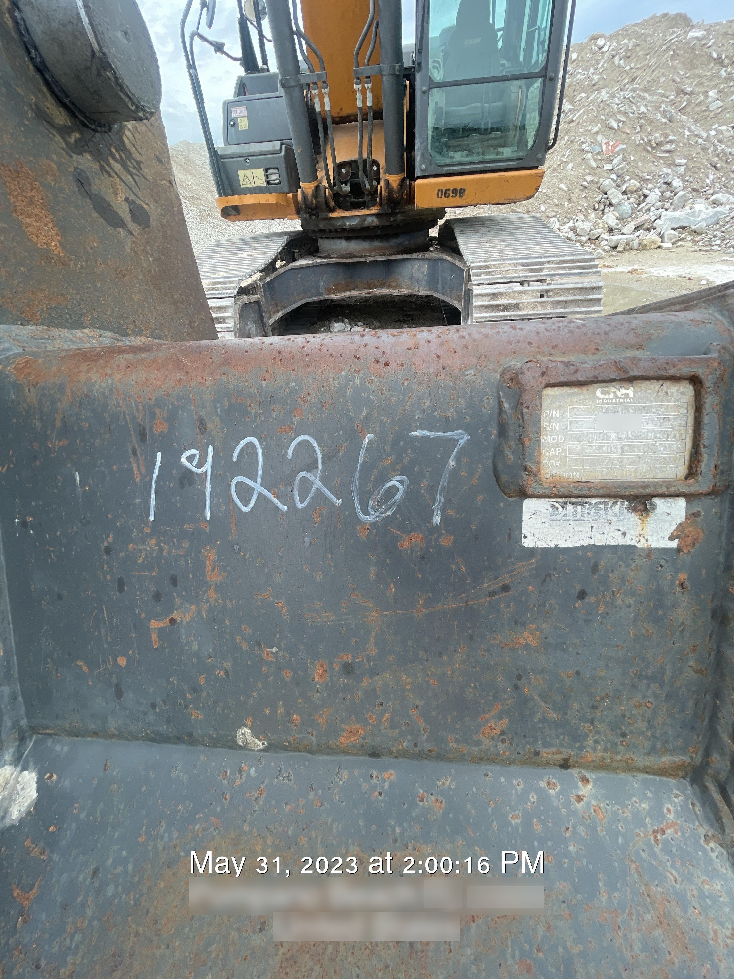 2016 CASE 60" Tooth Bucket - Case
