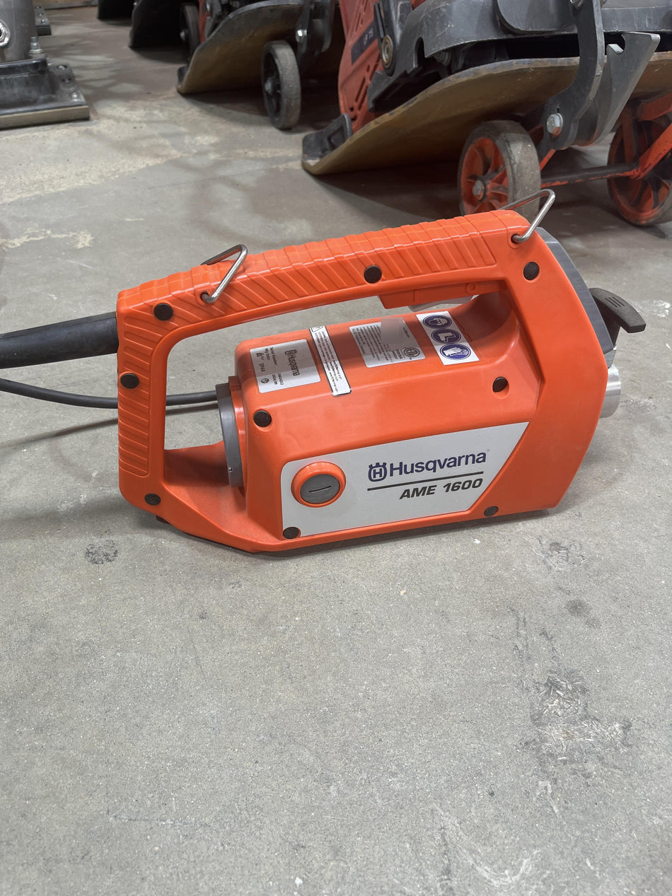 2024 HUSQVARNA AME 1600