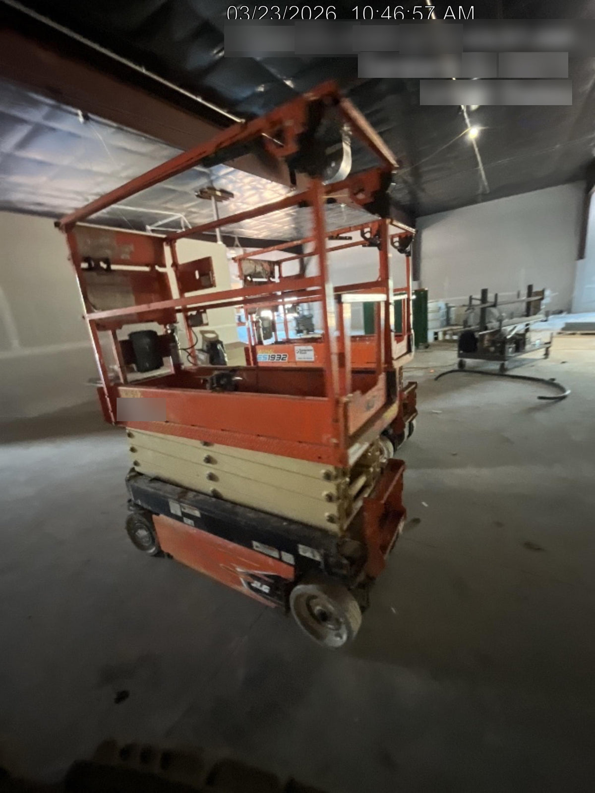 2021 JLG ES1932