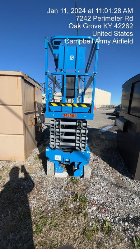 2023 GENIE GS-3232