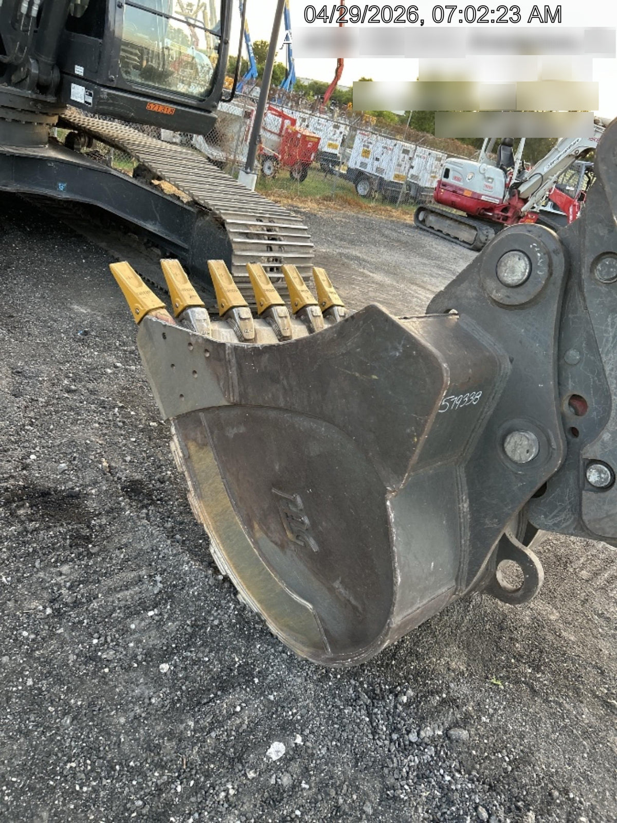 2024 CASE CX260E