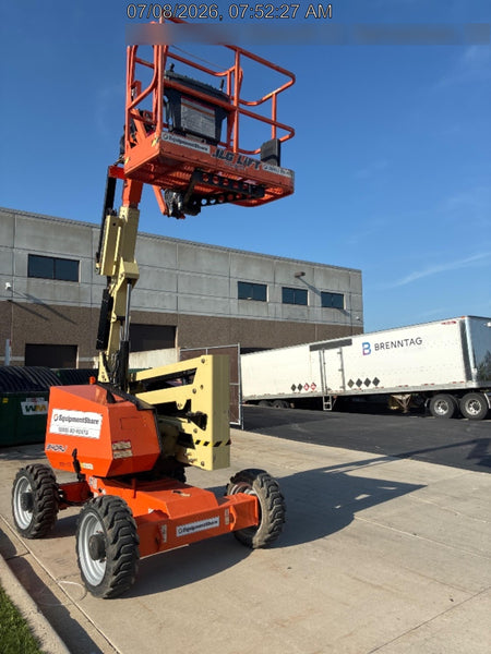 2022 JLG 340AJ