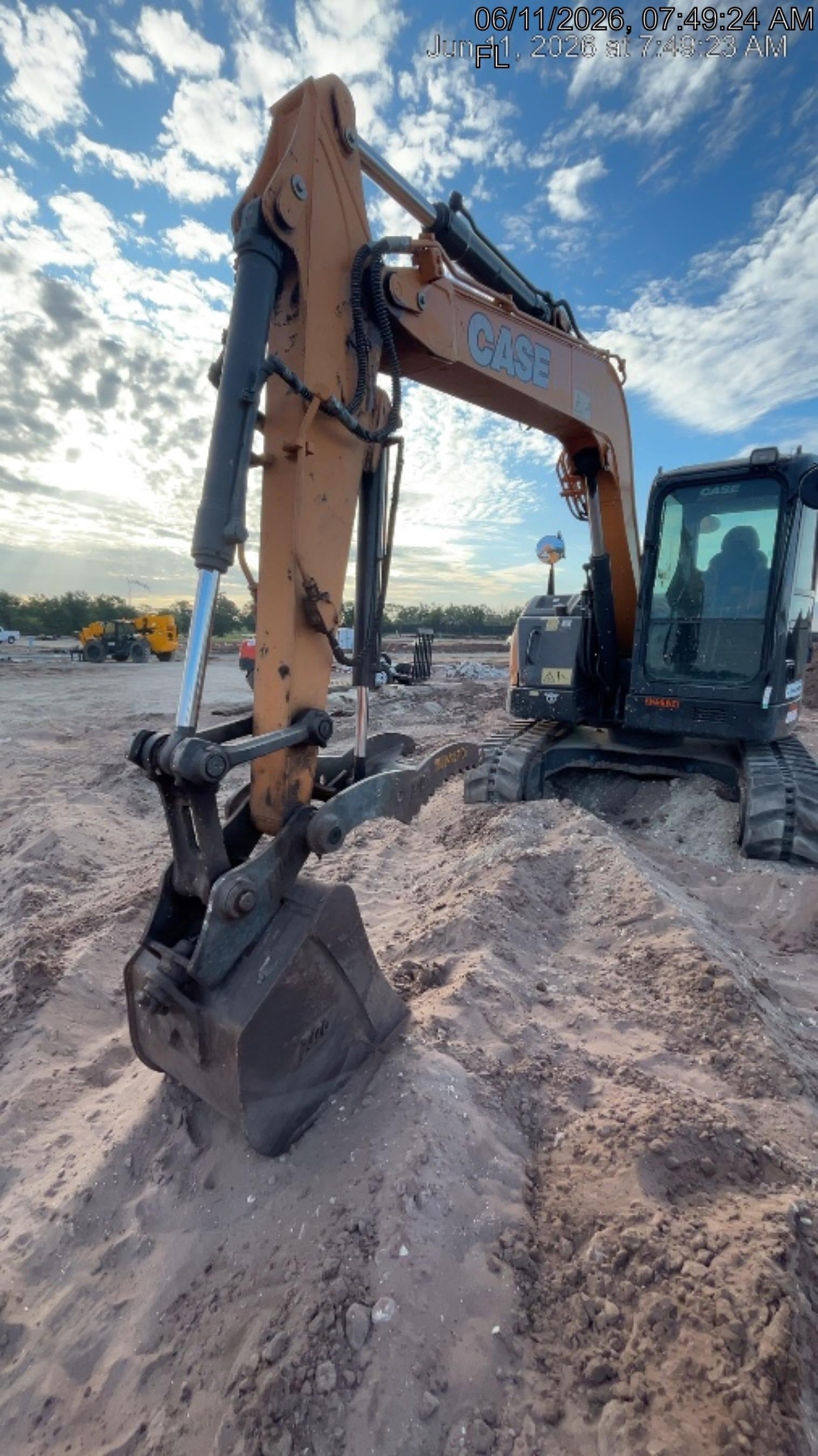 2023 CASE CX75C SR