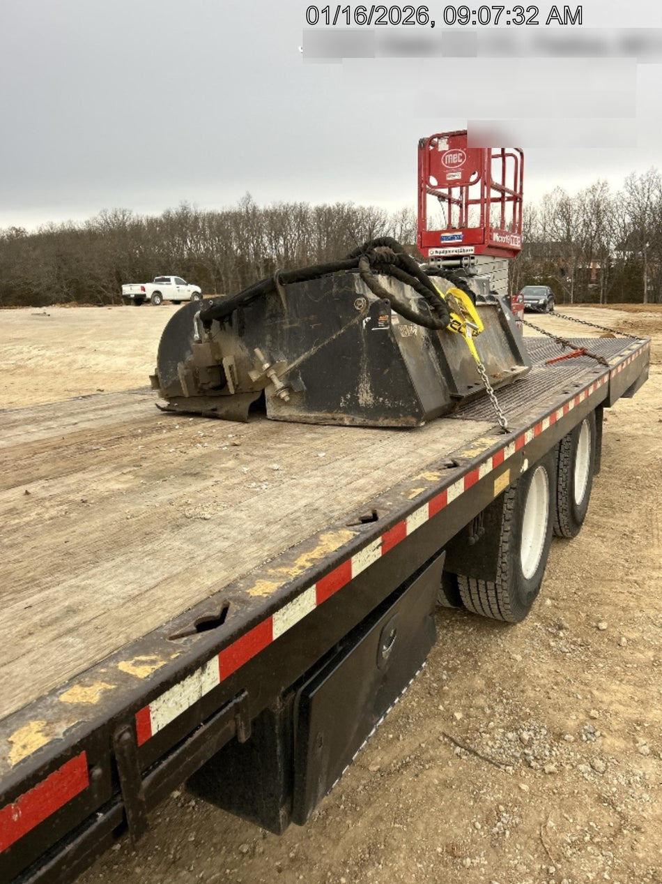 2020 PALADIN Sweepster SB72