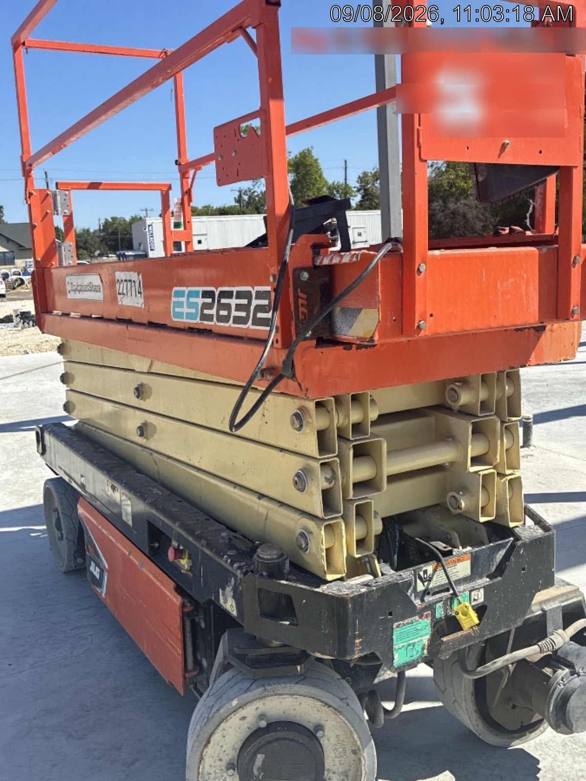 2022 JLG ES2632