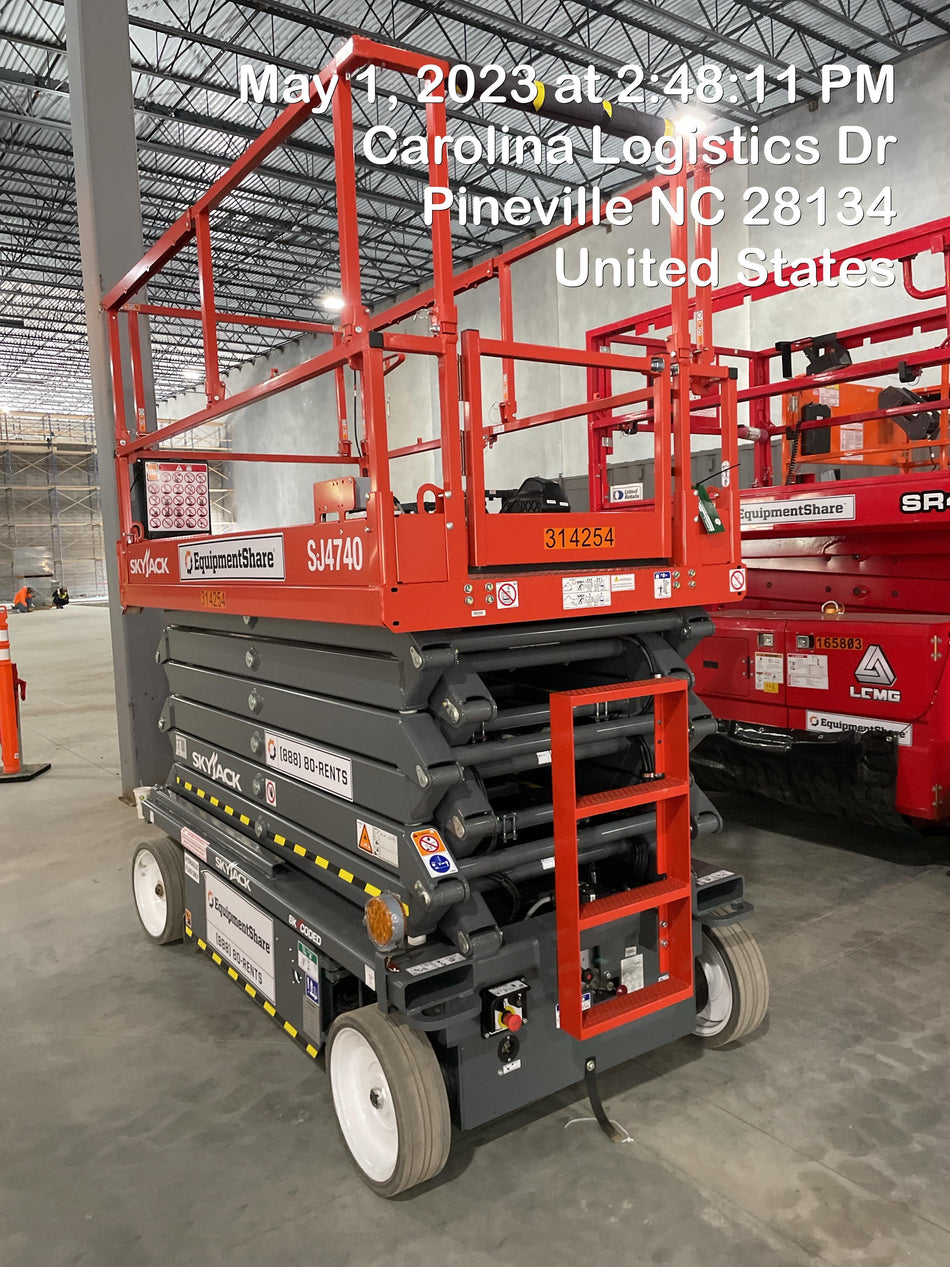 2023 SKYJACK SJ4740