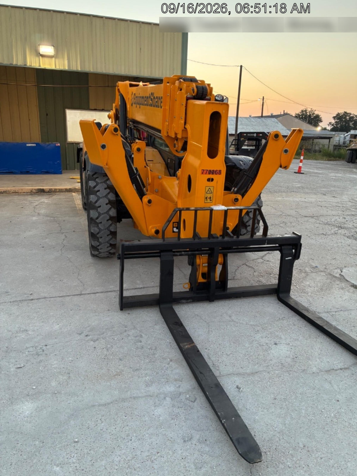 2026 JCB 512-56