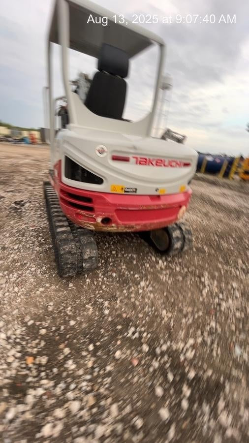 2024 TAKEUCHI TB250-2R