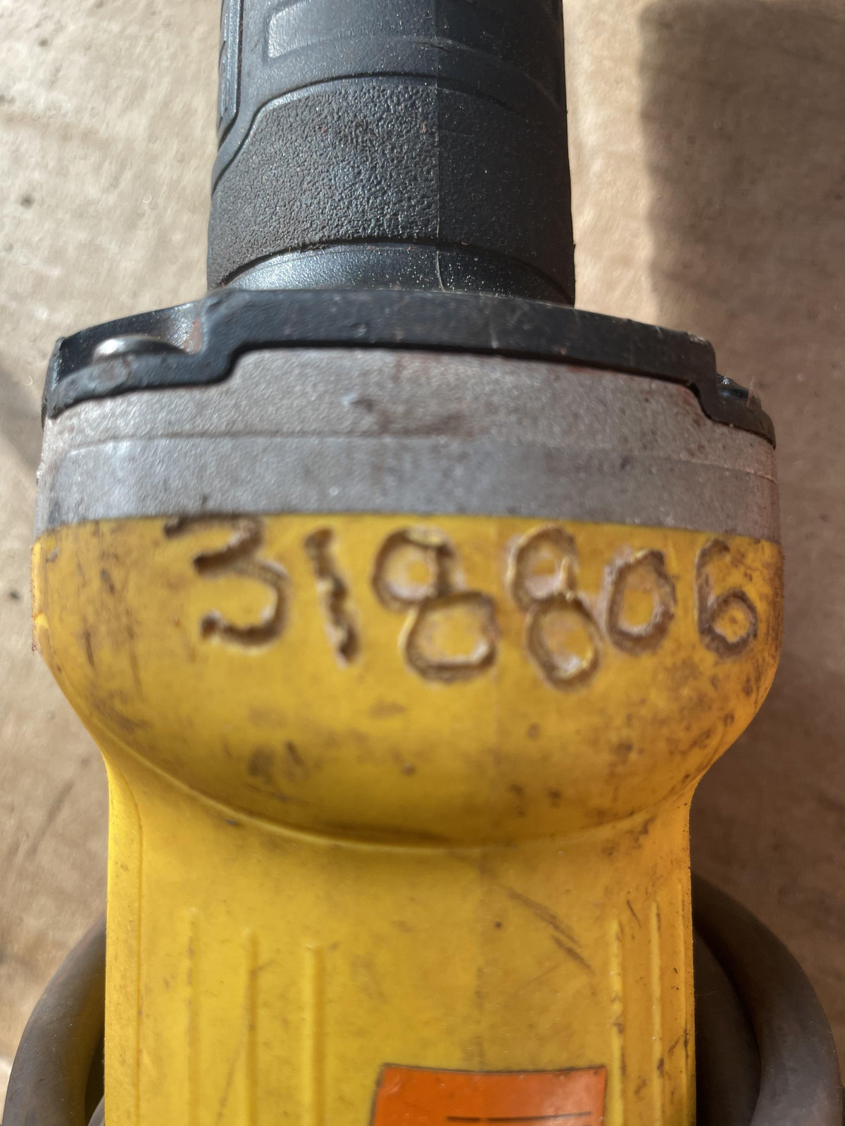 2023 DEWALT DWE4887N
