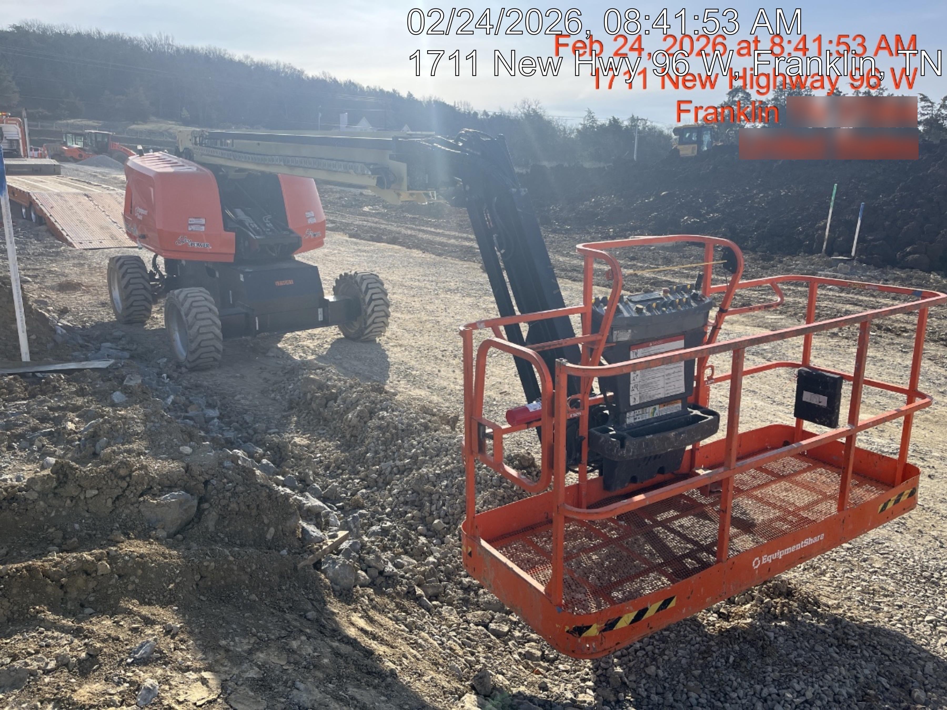 2023 JLG 660SJ