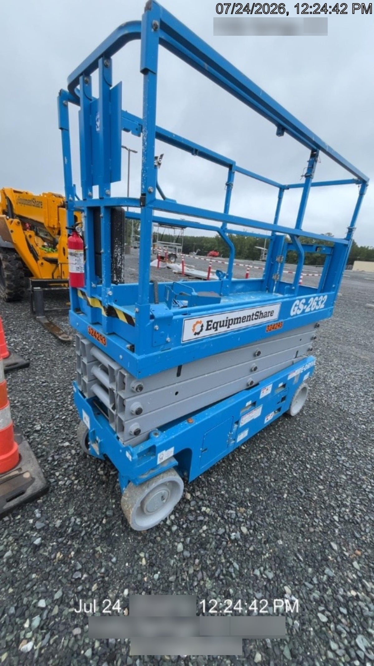 2023 GENIE GS-2632