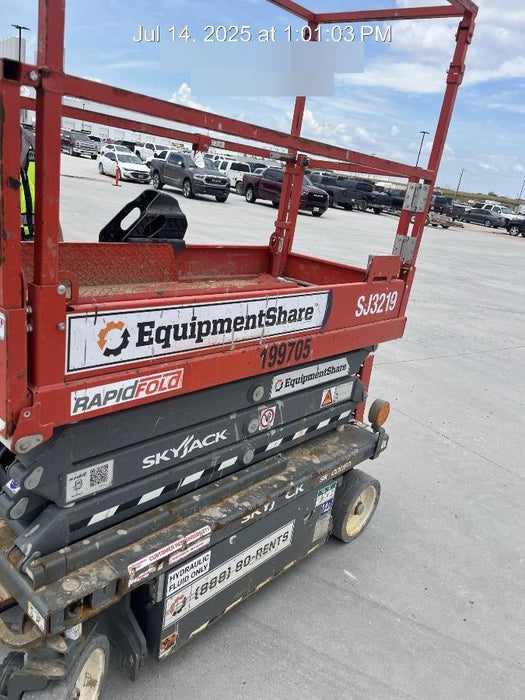2021 SKYJACK SJ3219
