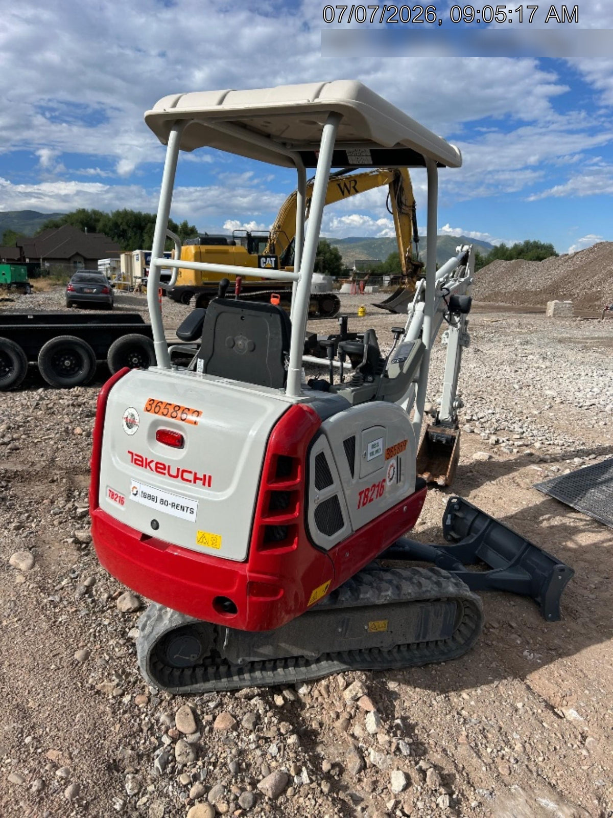 2023 TAKEUCHI TB216R