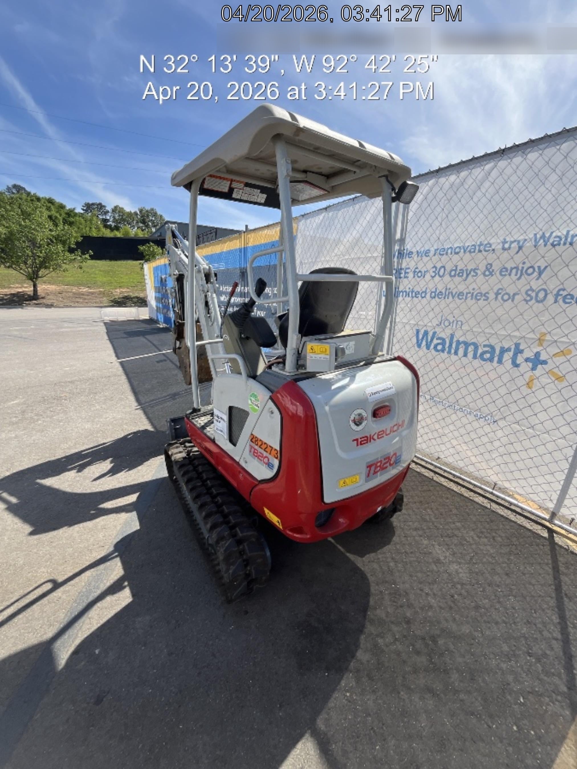 2022 TAKEUCHI TB20e