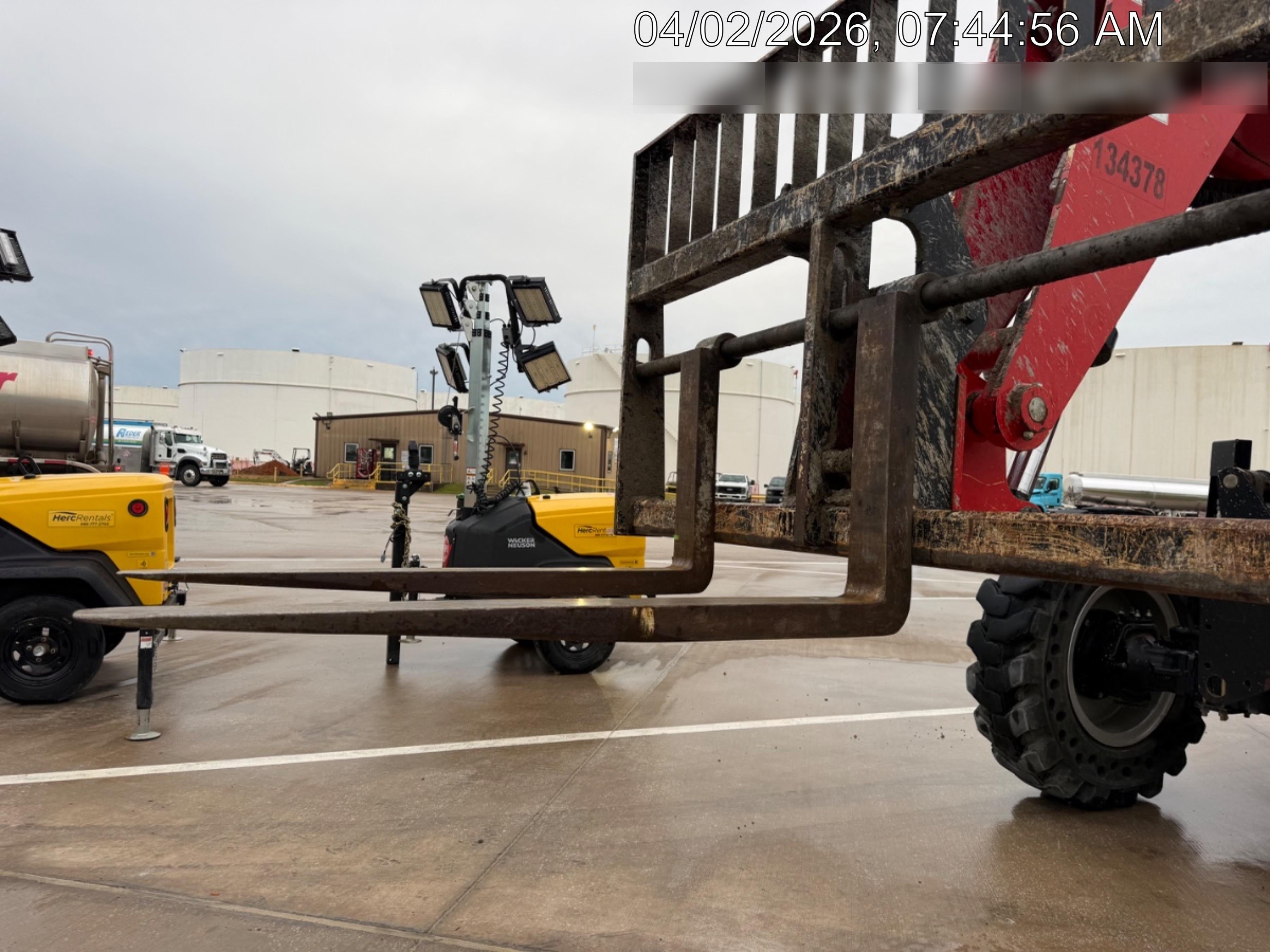 2021 MANITOU MTA8044