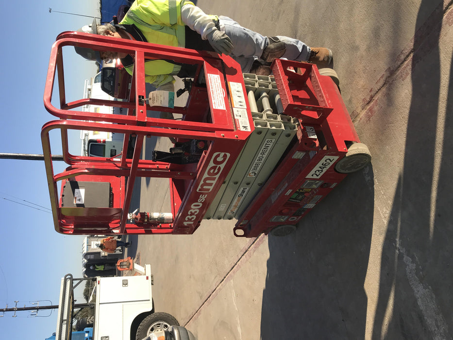 2019 MEC 1330SE MEC 1330SE w/ES Track Hardware, Full Extended 2 Year Warranty