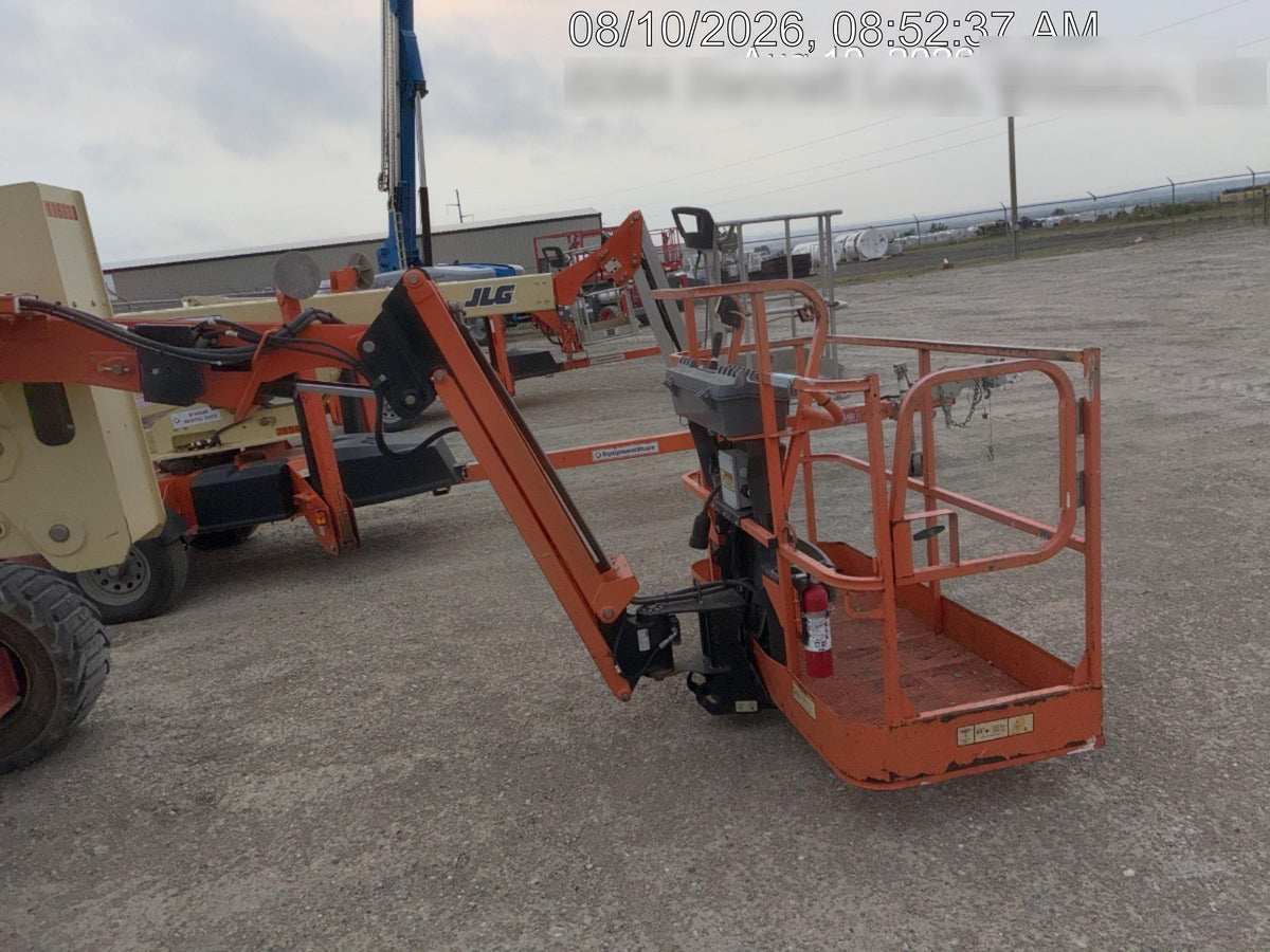 2021 JLG 450AJ