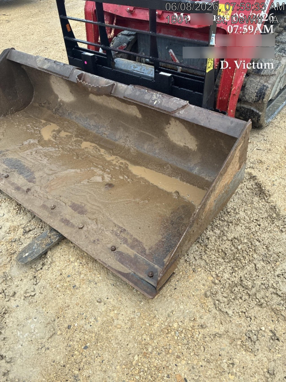 2022 TAKEUCHI TL8R2-R
