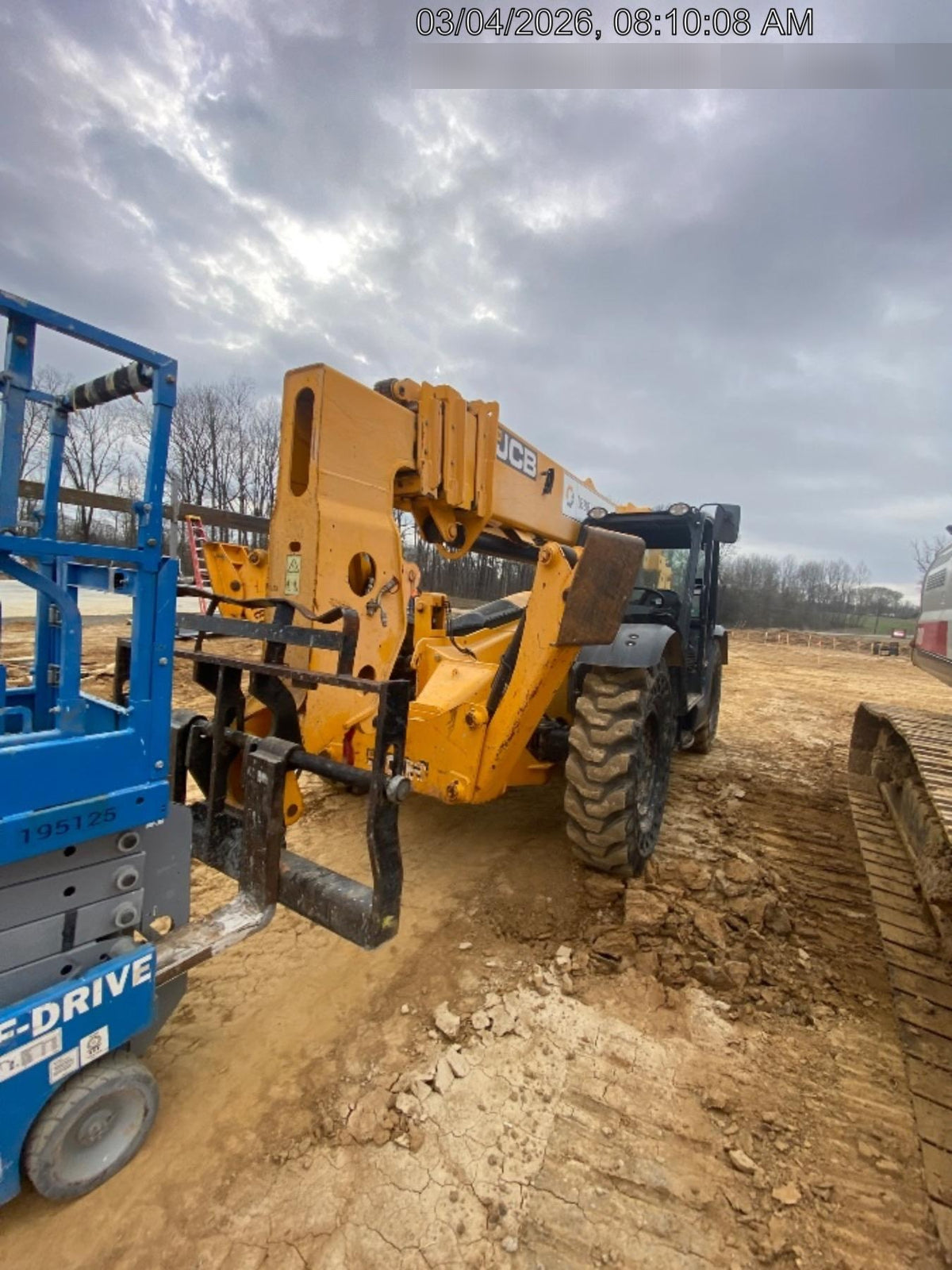 2019 JCB 512-56 109 HP w/Open ROPS, Beacon, Aux Hydraulics, Worklights, Solid Tires 60" Carriage/Forks
