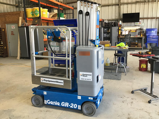 2020 GENIE GR-20