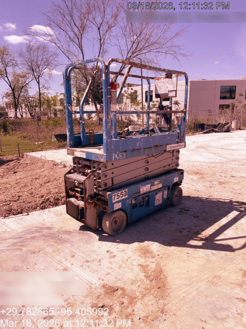 2017 Genie GS-1930 Genie GS-1930 Lift w/Fixed Rail and Chain Entry