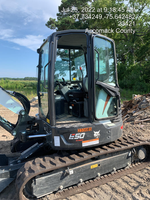 2022 Bobcat E50 Cab/Heat/Air, Rubber Tracks, Manual QC, Hydraulic Thumb