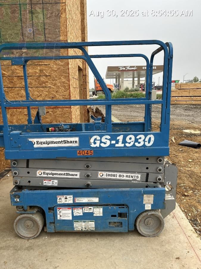 2017 GENIE GS-1930