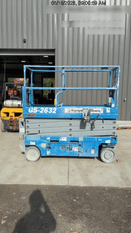 2023 GENIE GS-2632