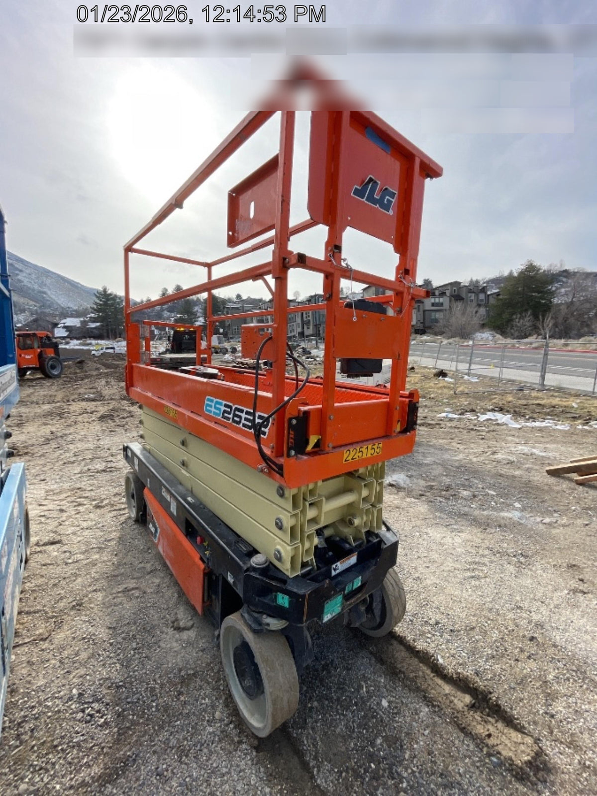 2022 JLG ES2632