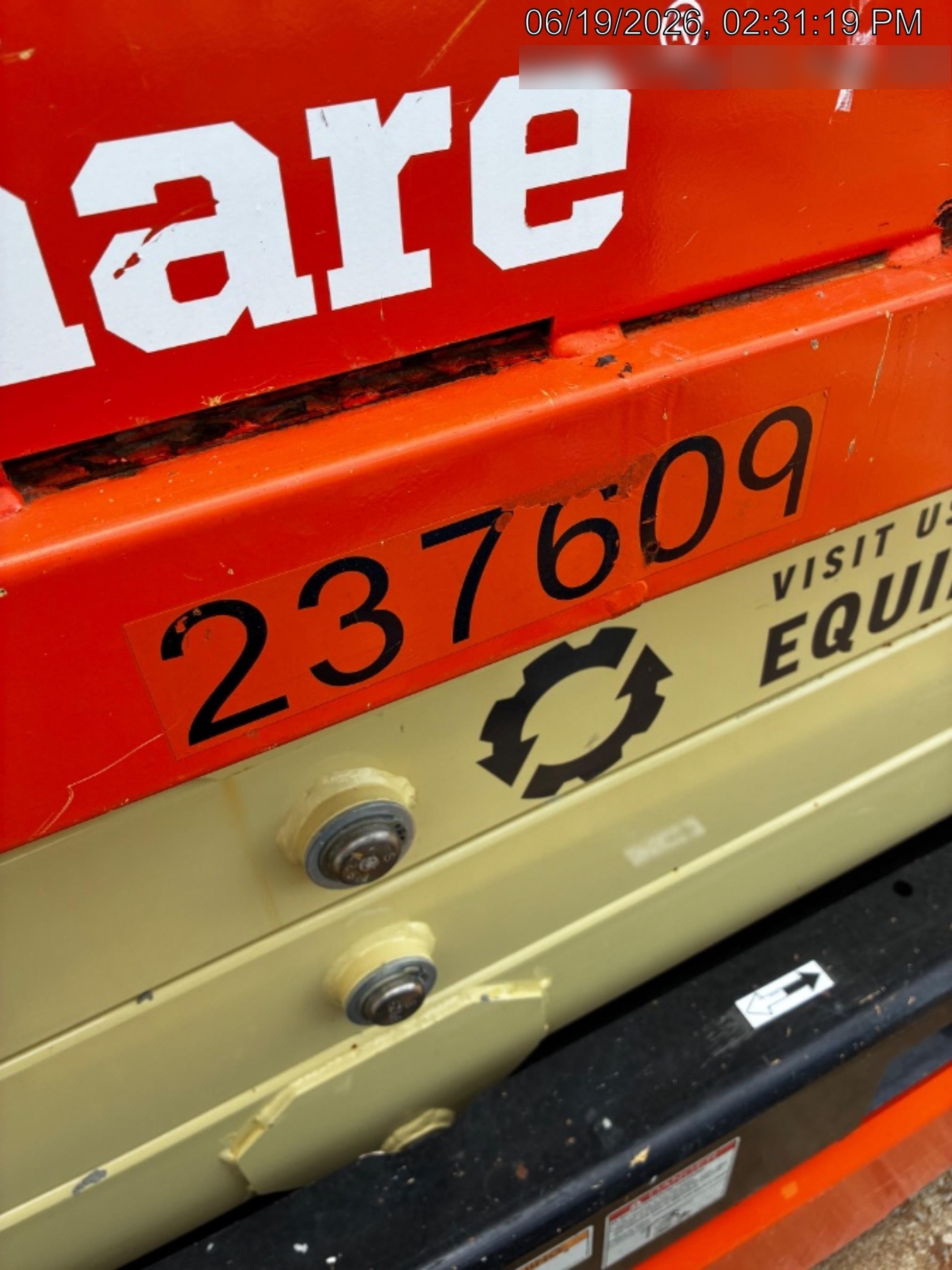 2022 JLG ES2632