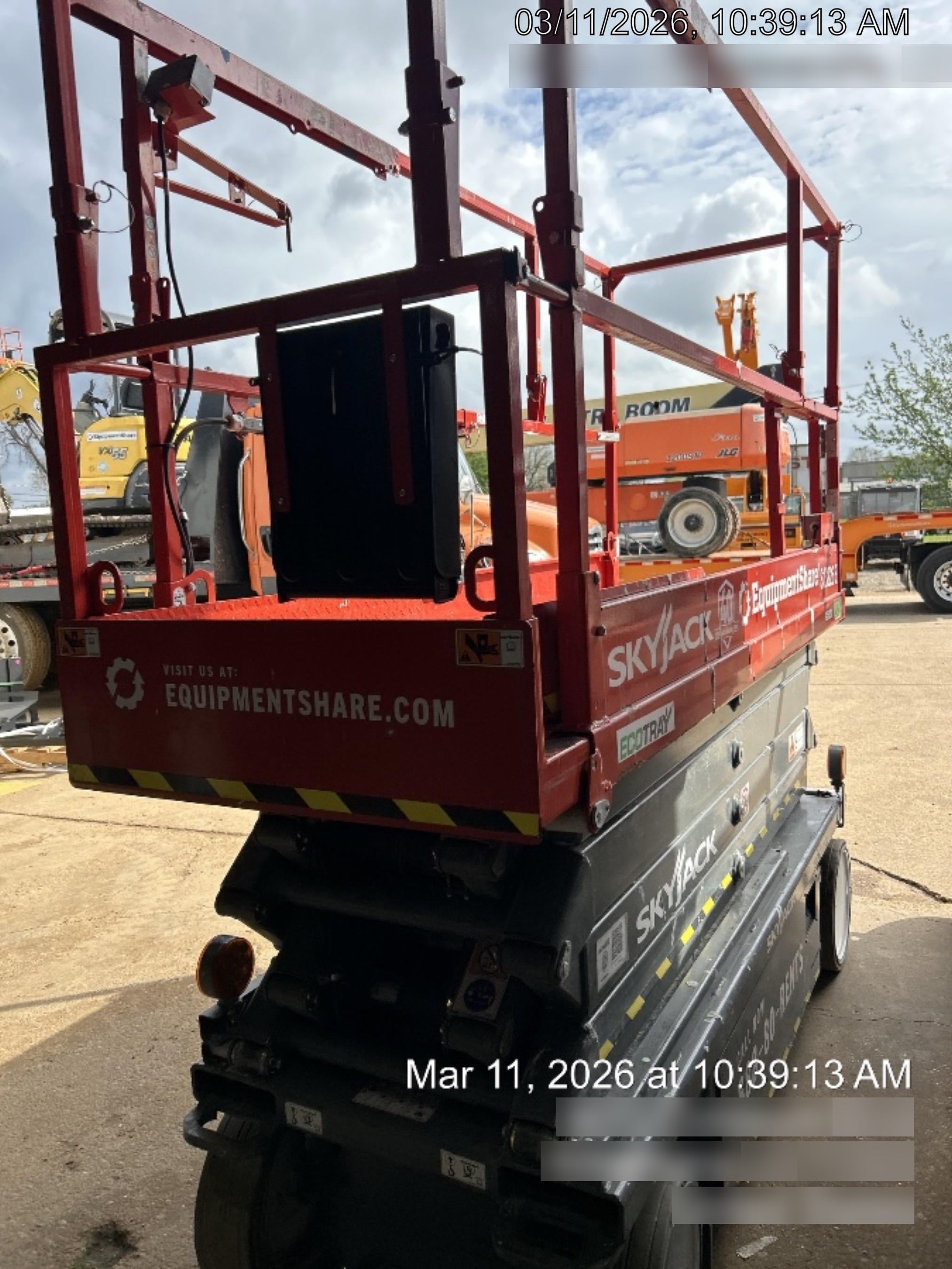 2025 SKYJACK SJ3226