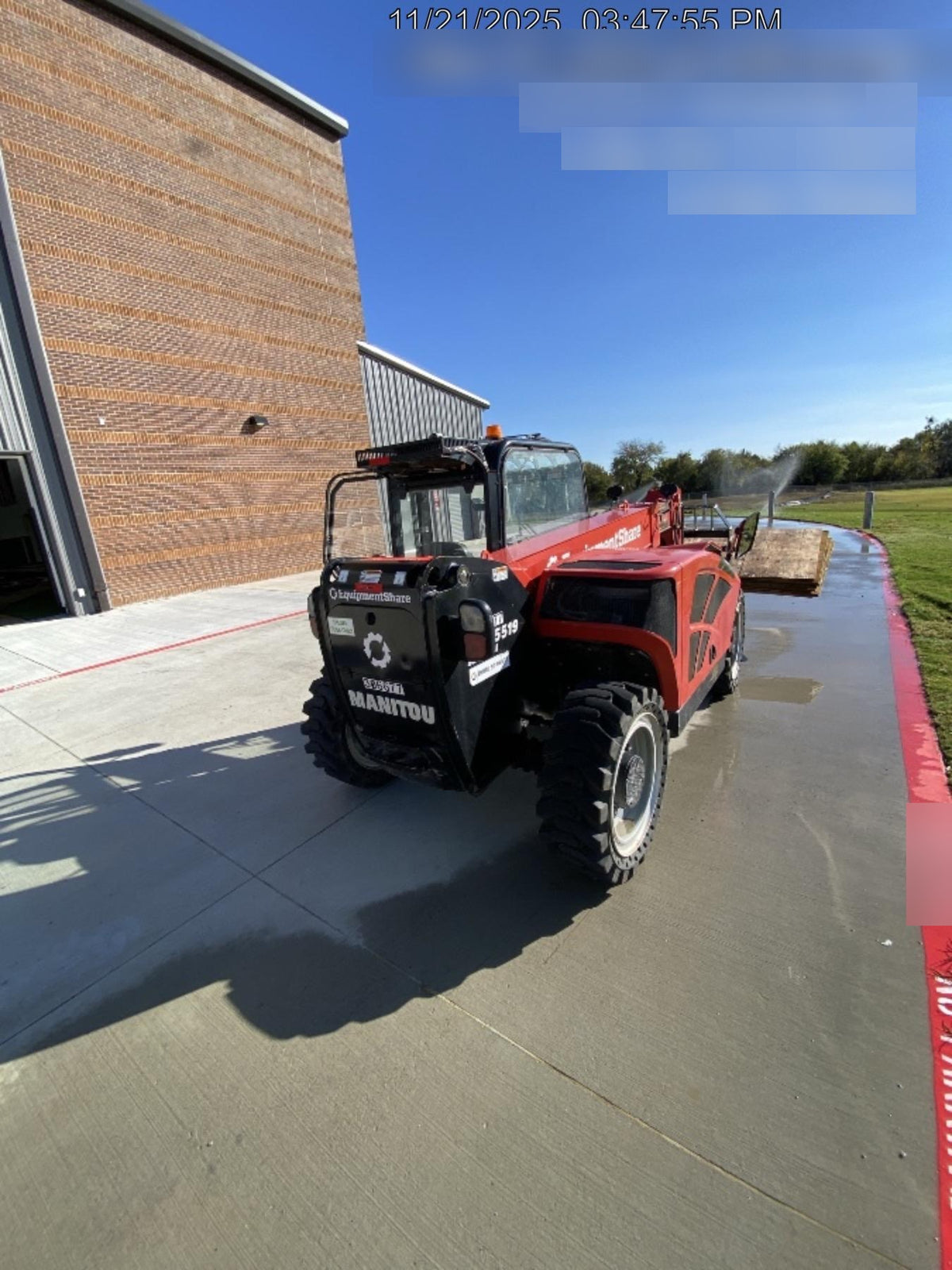 2023 MANITOU MTA5519