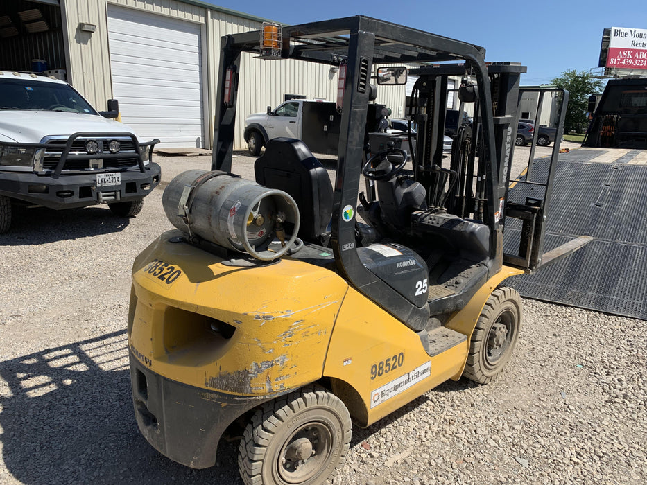 2020 KOMATSU FG25T-16