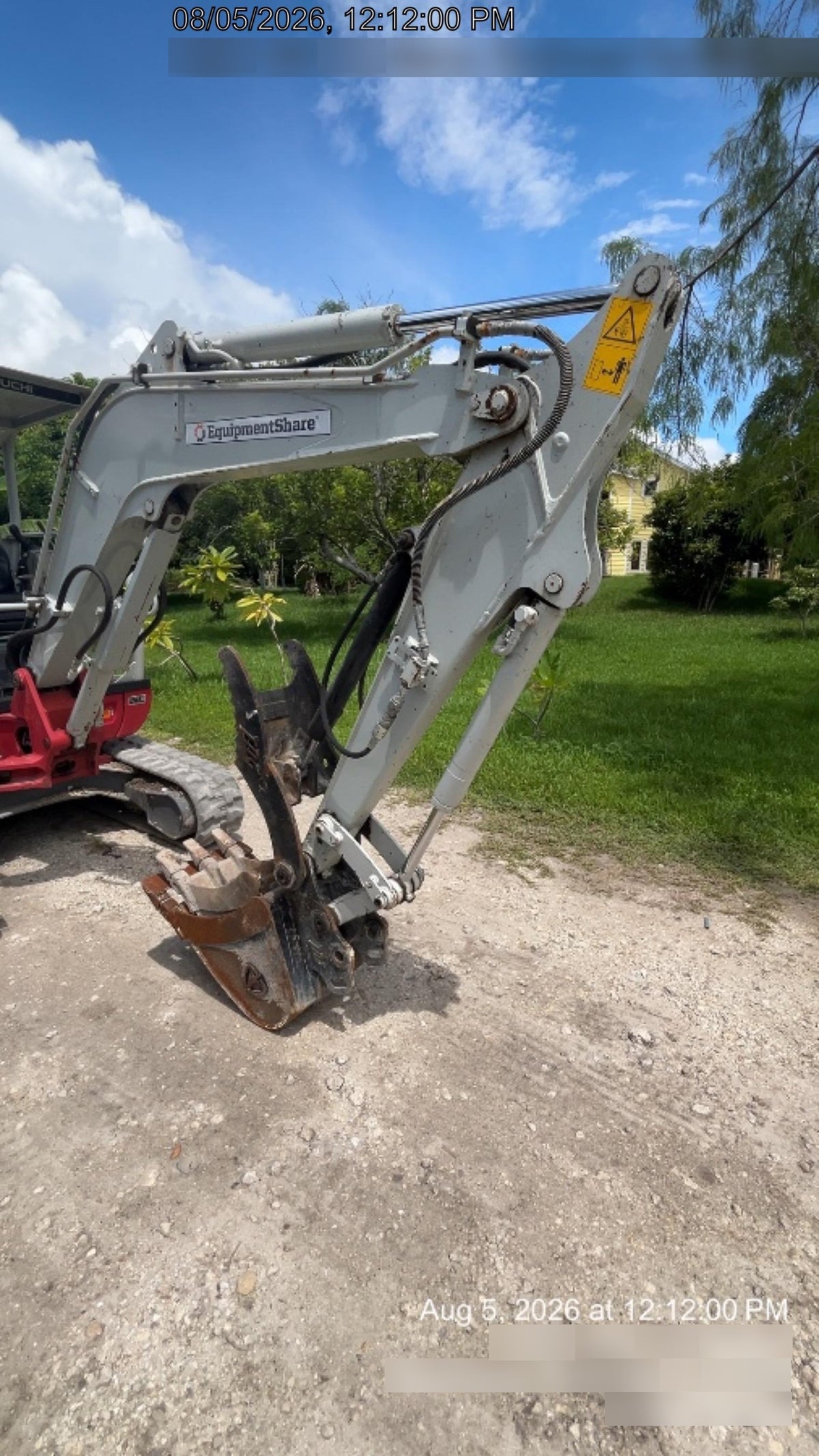 2022 TAKEUCHI TB235-2R