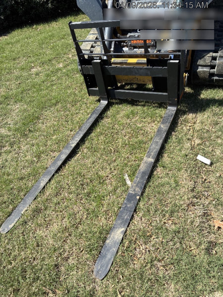 2025 ARROW MATERIAL HANDLING 72" Pallet Forks - Arrow