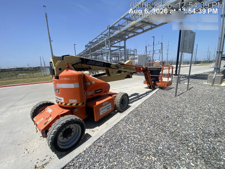 2022 JLG E450AJ