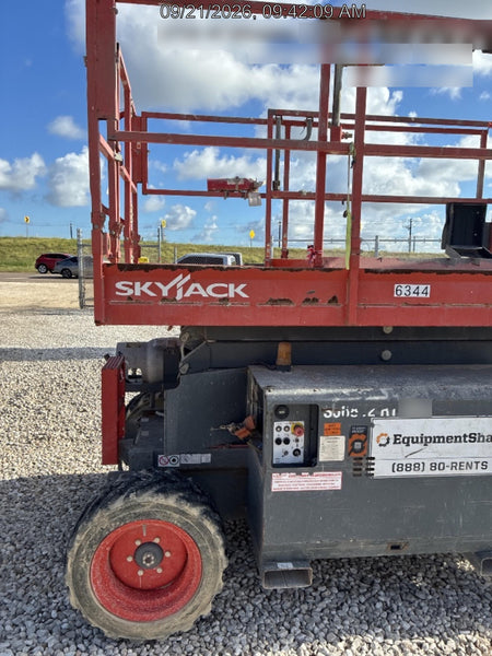 2018 SKYJACK SJ6832 RT