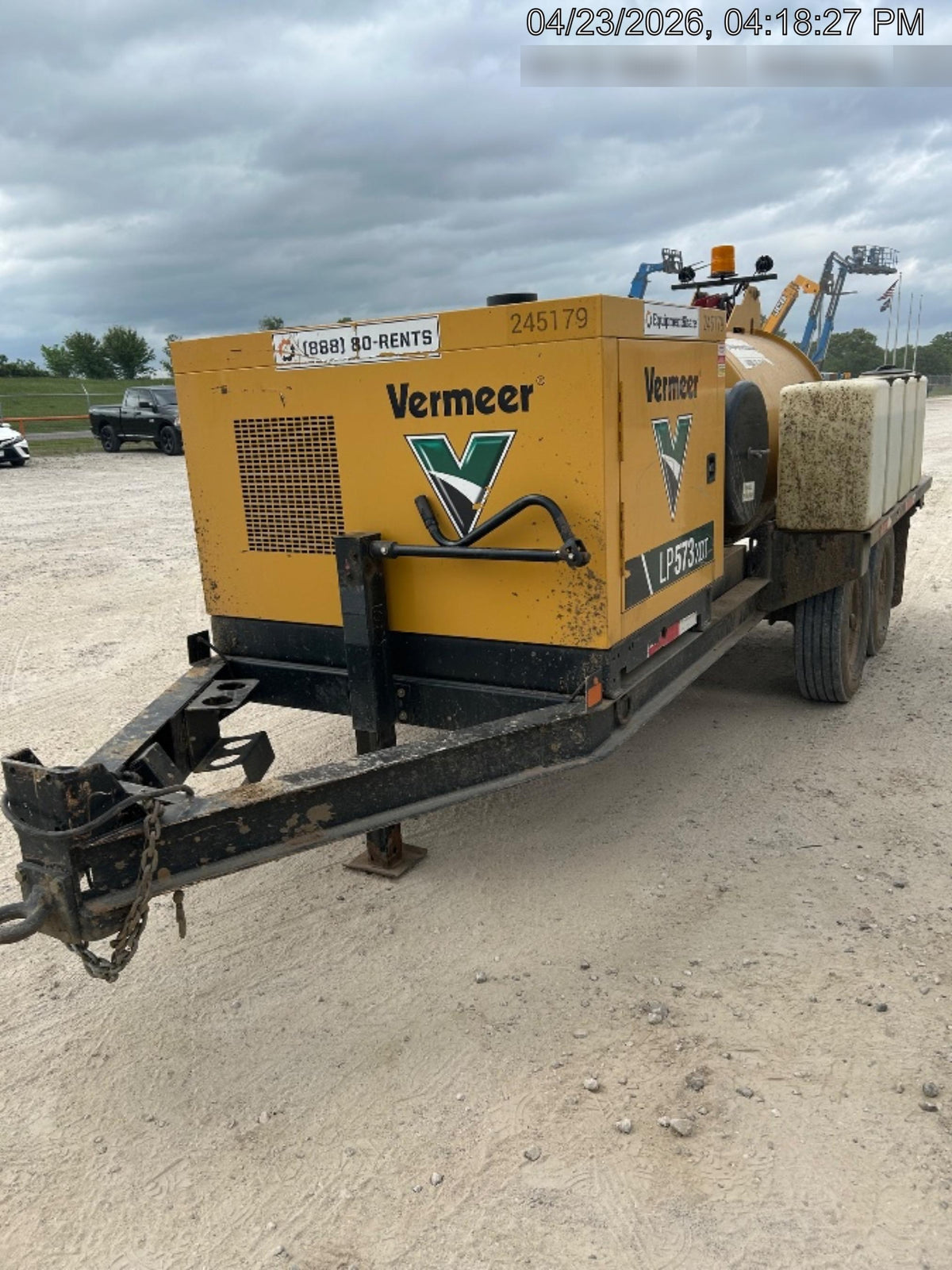 2022 VAC-TRON LP573XDT
