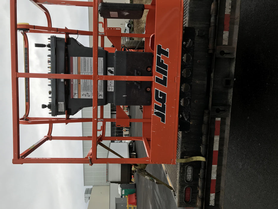 2019 JLG E400AJPN
