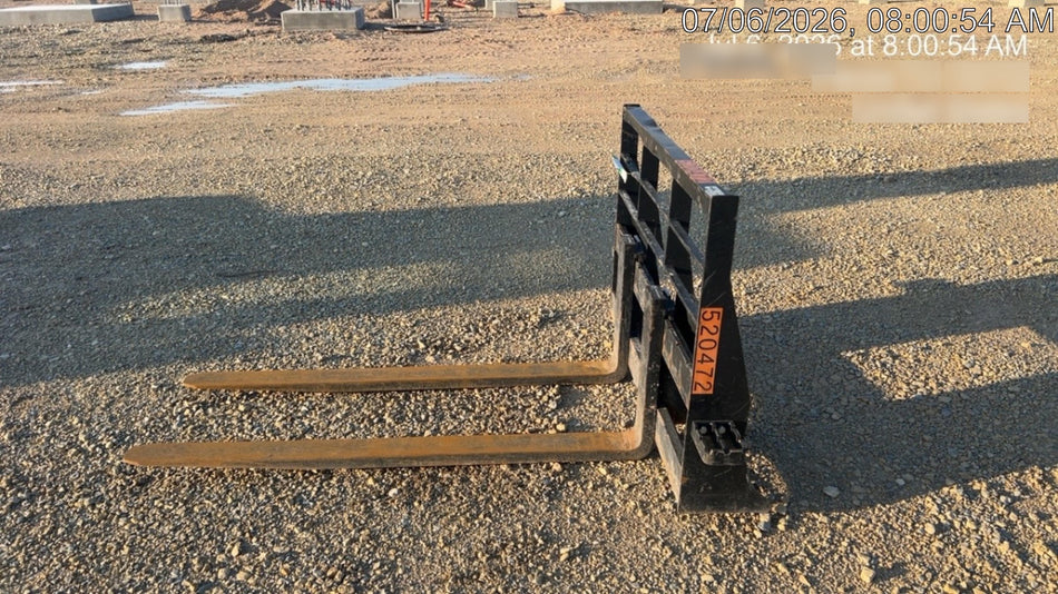 2025 ARROW MATERIAL HANDLING 60" Pallet Forks - Arrow