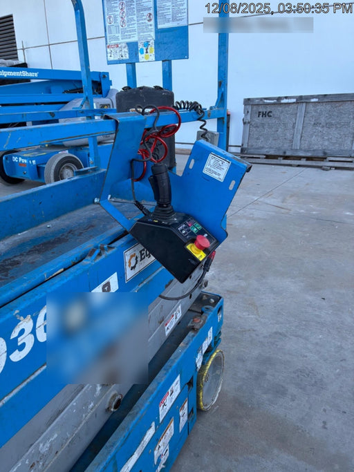 2019 Genie GS-1930 Fixed rails with chain Entry