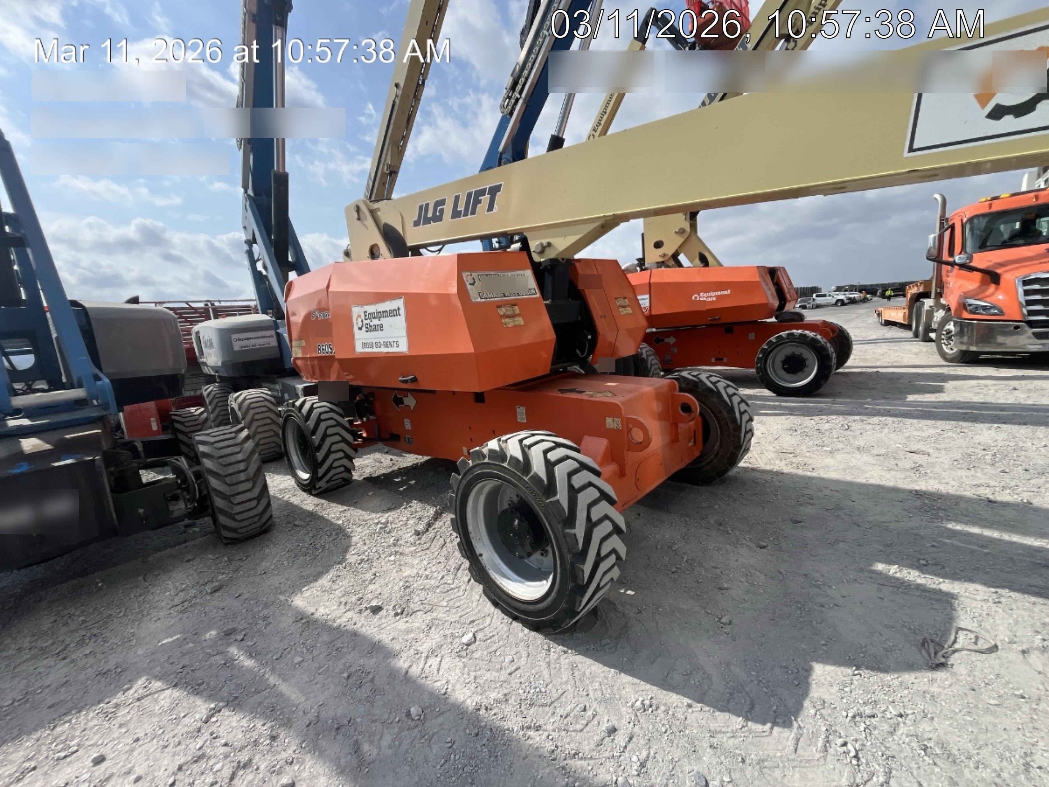 2019 JLG 860SJ